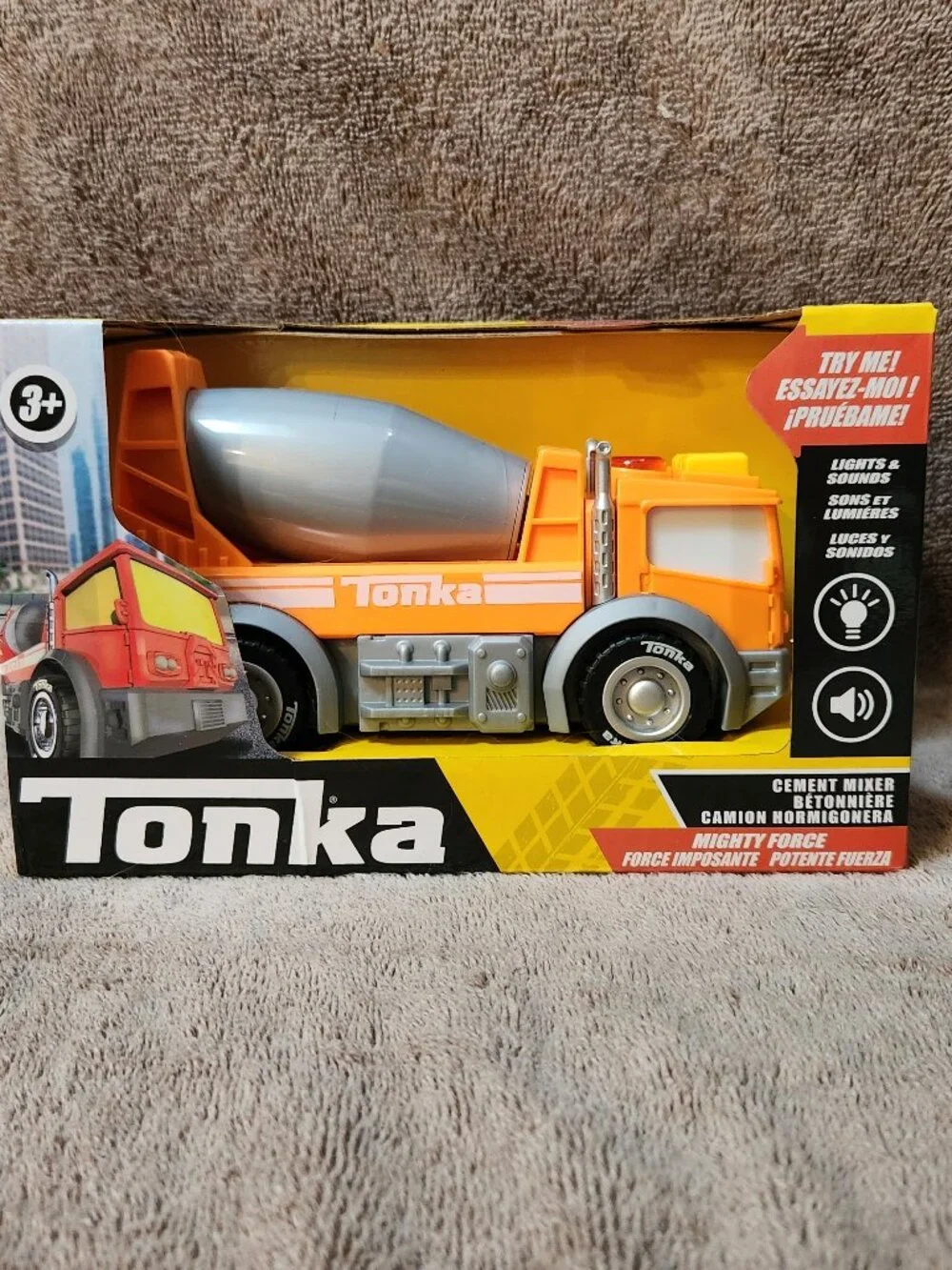 TONKA Mighty Force - Cement Mixer - Lights and Sounds - NEW NIB